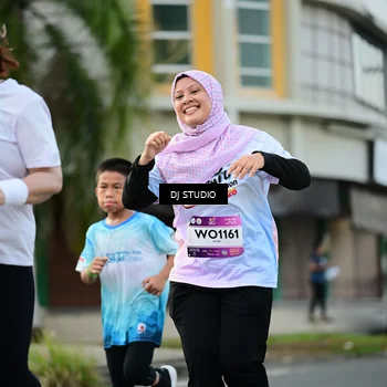 Runner Photo 7912767