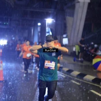 Runner Photo 7912776