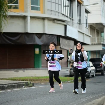 Runner Photo 7912787
