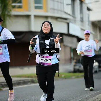 Runner Photo 7912802