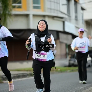 Runner Photo 7912804