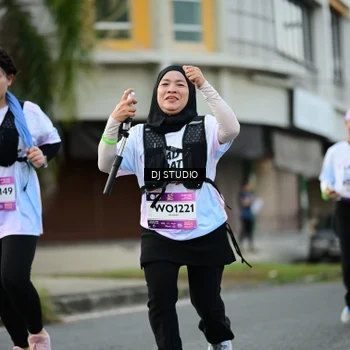 Runner Photo 7912810