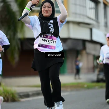 Runner Photo 7912821