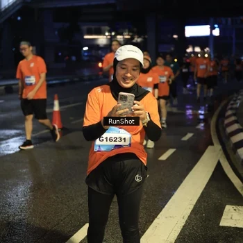 Runner Photo 7912826