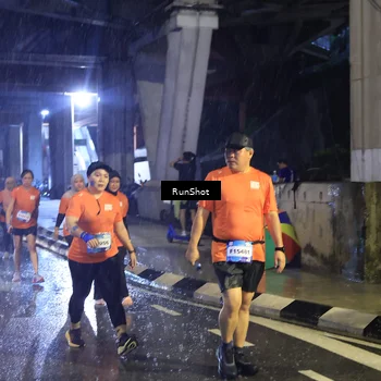 Runner Photo 7912828