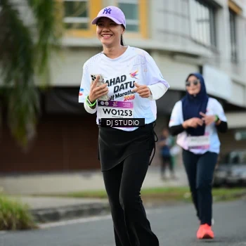 Runner Photo 7912838
