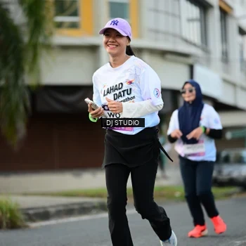 Runner Photo 7912840