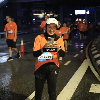 Runner Photo 7912846