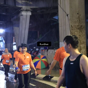 Runner Photo 7912851