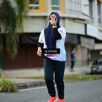 Runner Photo 7912853