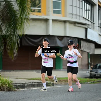 Runner Photo 7912864
