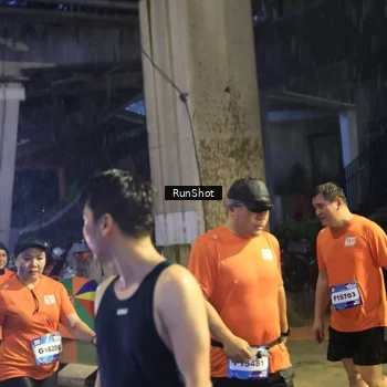Runner Photo 7912866