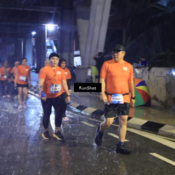 Runner Photo 7912878