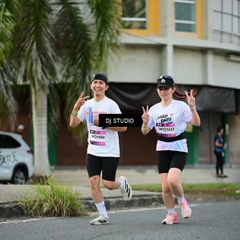 Runner Photo 7912881