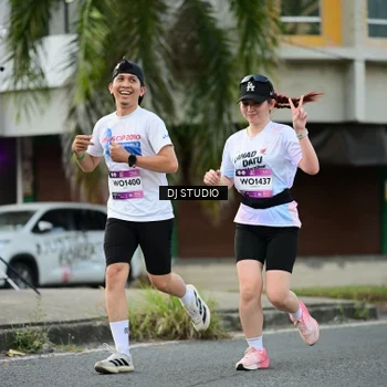 Runner Photo 7912884