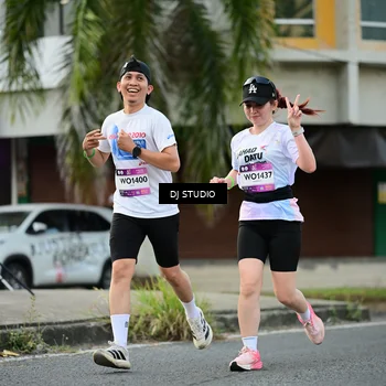 Runner Photo 7912885