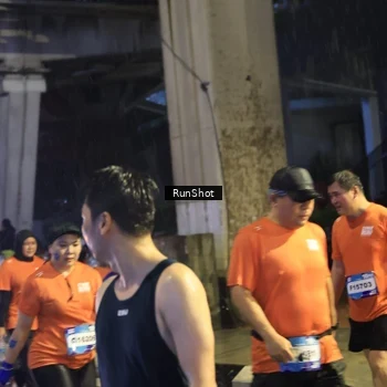 Runner Photo 7912889