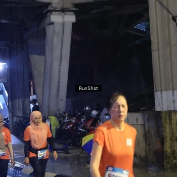 Runner Photo 7912911