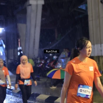 Runner Photo 7912922