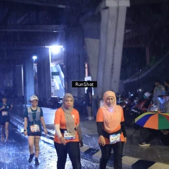 Runner Photo 7912930