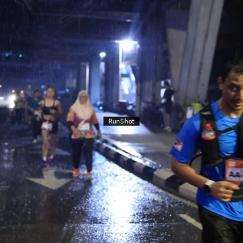 Runner Photo 7912967