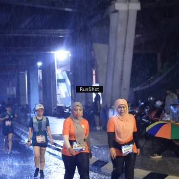 Runner Photo 7912977