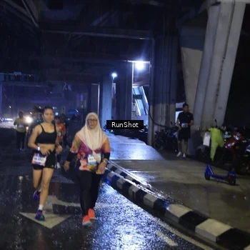 Runner Photo 7912978