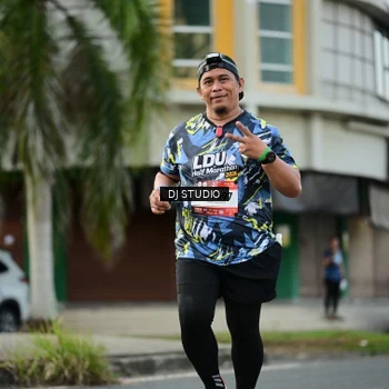 Runner Photo 7912989