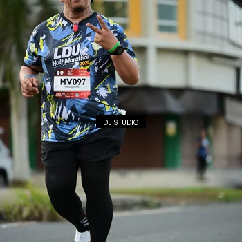 Runner Photo 7912990