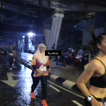 Runner Photo 7913008