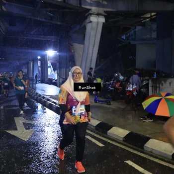 Runner Photo 7913015