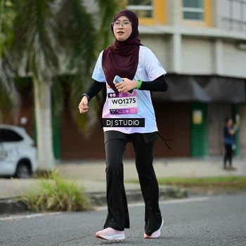 Runner Photo 7913017