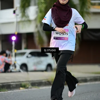 Runner Photo 7913024