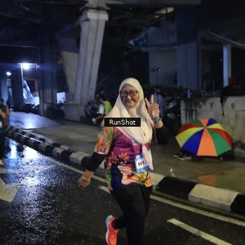 Runner Photo 7913025