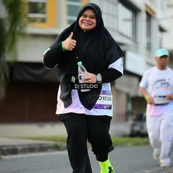 Runner Photo 7913055