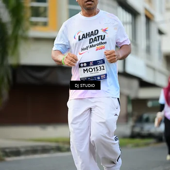 Runner Photo 7913085