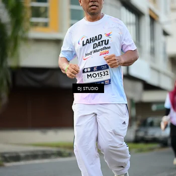 Runner Photo 7913088