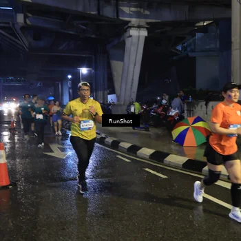 Runner Photo 7913145