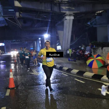 Runner Photo 7913148