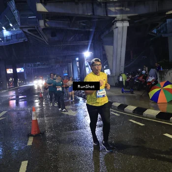 Runner Photo 7913153