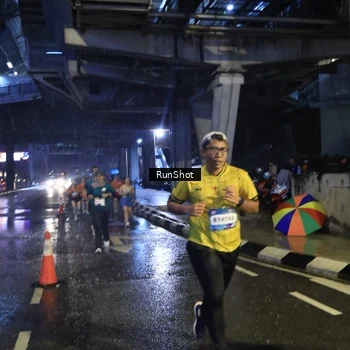 Runner Photo 7913162