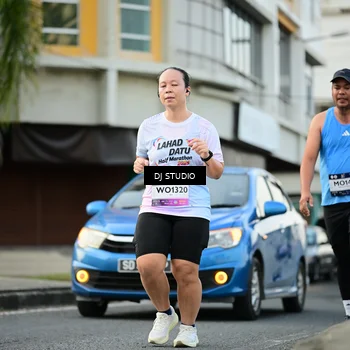 Runner Photo 7913195
