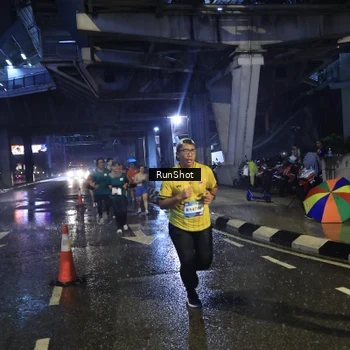 Runner Photo 7913212