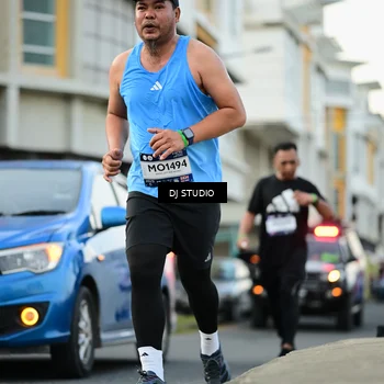 Runner Photo 7913223