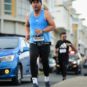 Runner Photo 7913230