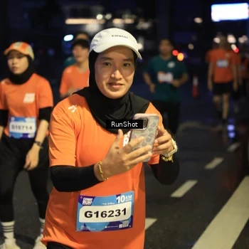 Runner Photo 7913236