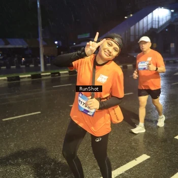 Runner Photo 7913239
