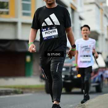 Runner Photo 7913243