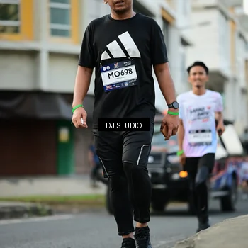 Runner Photo 7913253