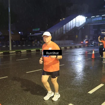 Runner Photo 7913255